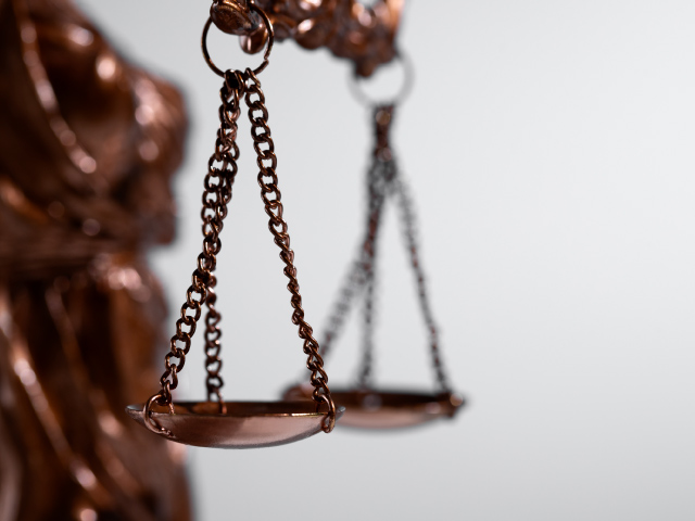 La loi Attal sur la justice des mineurs en partie vidée de son contenu suite à la décision du Conseil constitutionnel ?